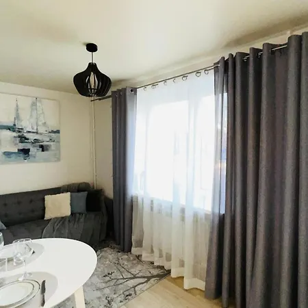 Town Hall Square View Apartamento *