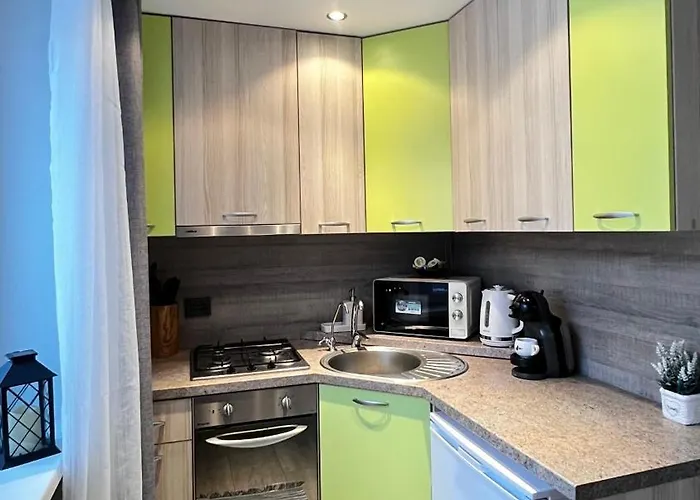 Town Hall Square View Apartament