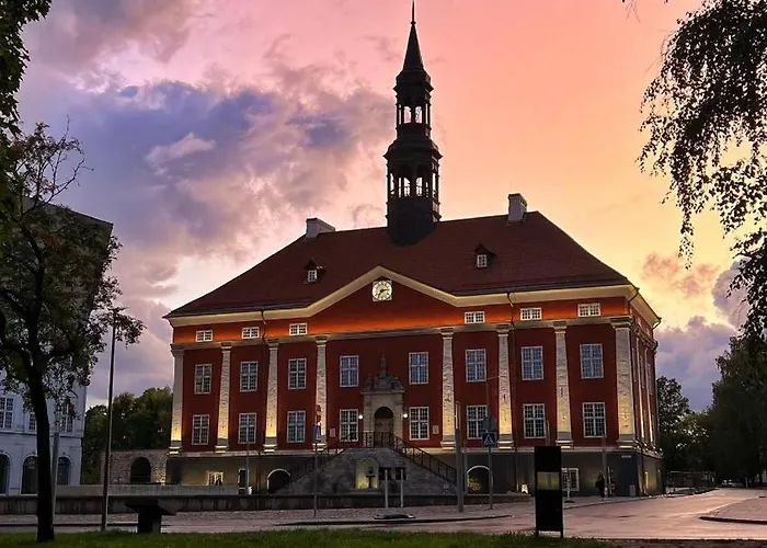 Town Hall Square View Apartament Narwa